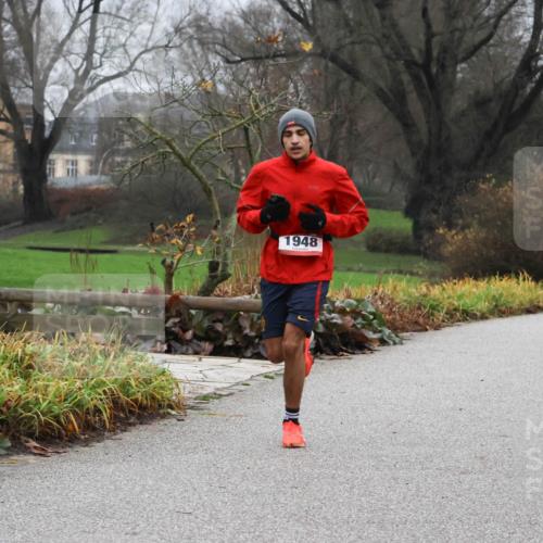 08.12.2024 - St. Pauli X-Mass-Run No. 14 Strokosch-Dieckow http://msf.ph/oto/7501071 08.12.2024 09:46:15 Laufen 1948 meine-sportfotos.de