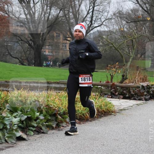 08.12.2024 - St. Pauli X-Mass-Run No. 14 Strokosch-Dieckow http://msf.ph/oto/7501089 08.12.2024 09:46:26 Laufen 1818, 1818, 341 meine-sportfotos.de