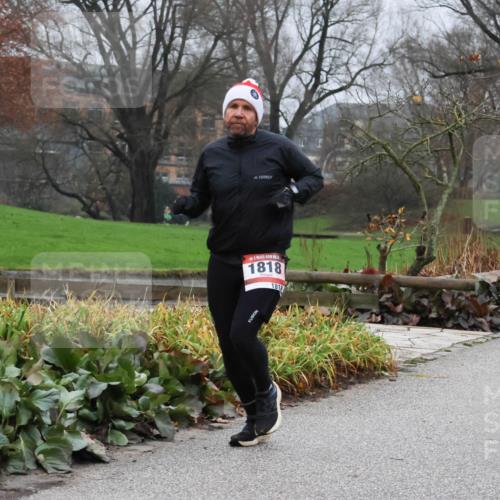 08.12.2024 - St. Pauli X-Mass-Run No. 14 Strokosch-Dieckow http://msf.ph/oto/7501095 08.12.2024 09:46:26 Laufen 1818, 1818, 341 meine-sportfotos.de