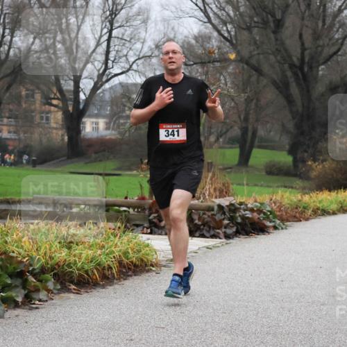 08.12.2024 - St. Pauli X-Mass-Run No. 14 Strokosch-Dieckow http://msf.ph/oto/7501114 08.12.2024 09:46:28 Laufen 14, 341 meine-sportfotos.de