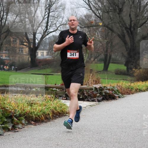 08.12.2024 - St. Pauli X-Mass-Run No. 14 Strokosch-Dieckow http://msf.ph/oto/7501116 08.12.2024 09:46:28 Laufen 341 meine-sportfotos.de