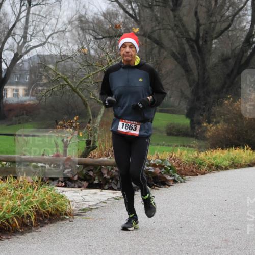 08.12.2024 - St. Pauli X-Mass-Run No. 14 Strokosch-Dieckow http://msf.ph/oto/7501156 08.12.2024 09:46:40 Laufen 1863 meine-sportfotos.de