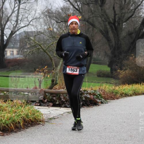 08.12.2024 - St. Pauli X-Mass-Run No. 14 Strokosch-Dieckow http://msf.ph/oto/7501159 08.12.2024 09:46:40 Laufen 1863 meine-sportfotos.de