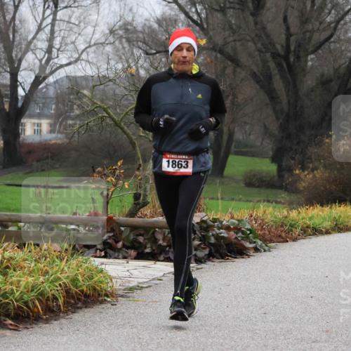 08.12.2024 - St. Pauli X-Mass-Run No. 14 Strokosch-Dieckow http://msf.ph/oto/7501161 08.12.2024 09:46:40 Laufen 1863 meine-sportfotos.de