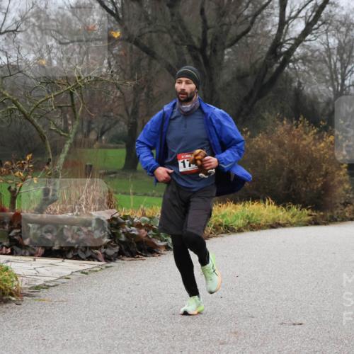 08.12.2024 - St. Pauli X-Mass-Run No. 14 Strokosch-Dieckow http://msf.ph/oto/7501169 08.12.2024 09:46:49 Laufen 17, 1946 meine-sportfotos.de