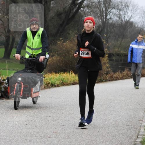 08.12.2024 - St. Pauli X-Mass-Run No. 14 Strokosch-Dieckow http://msf.ph/oto/7501201 08.12.2024 09:46:59 Laufen 2956 meine-sportfotos.de