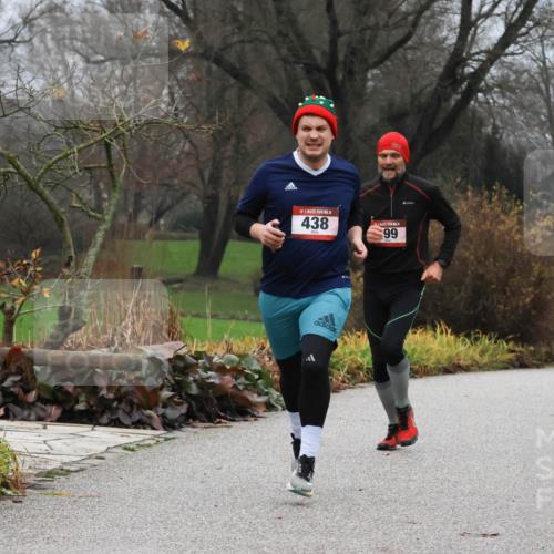 08.12.2024 - St. Pauli X-Mass-Run No. 14 Strokosch-Dieckow http://msf.ph/oto/7501249 08.12.2024 09:47:23 Laufen 14, 438, 99 meine-sportfotos.de
