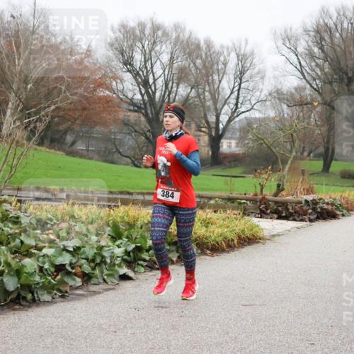 08.12.2024 - St. Pauli X-Mass-Run No. 14 Strokosch-Dieckow http://msf.ph/oto/7501293 08.12.2024 09:47:44 Laufen 384, 1754 meine-sportfotos.de
