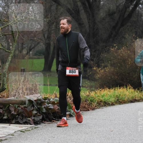 08.12.2024 - St. Pauli X-Mass-Run No. 14 Strokosch-Dieckow http://msf.ph/oto/7501417 08.12.2024 09:48:07 Laufen 4, 880, 364 meine-sportfotos.de
