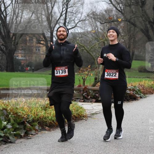 08.12.2024 - St. Pauli X-Mass-Run No. 14 Strokosch-Dieckow http://msf.ph/oto/7501452 08.12.2024 09:48:20 Laufen 14, 3139, 14, 3022, 14, 2837 meine-sportfotos.de