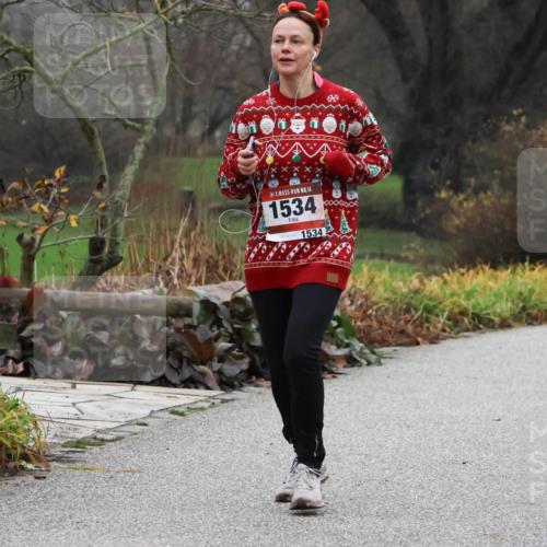 08.12.2024 - St. Pauli X-Mass-Run No. 14 Strokosch-Dieckow http://msf.ph/oto/7501887 08.12.2024 09:49:50 Laufen 14, 1534, 1534 meine-sportfotos.de