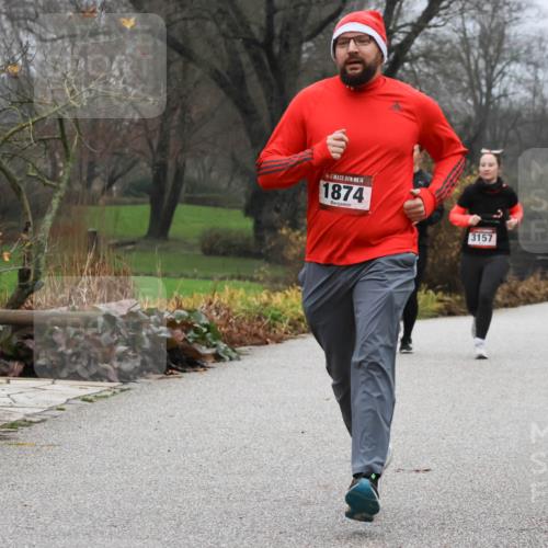08.12.2024 - St. Pauli X-Mass-Run No. 14 Strokosch-Dieckow http://msf.ph/oto/7501949 08.12.2024 09:50:08 Laufen 14, 1874, 3157 meine-sportfotos.de