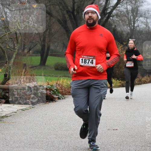 08.12.2024 - St. Pauli X-Mass-Run No. 14 Strokosch-Dieckow http://msf.ph/oto/7501955 08.12.2024 09:50:09 Laufen 14, 1874, 3157 meine-sportfotos.de