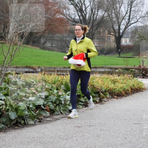 08.12.2024 - St. Pauli X-Mass-Run No. 14 Strokosch-Dieckow http://msf.ph/oto/7502022 08.12.2024 09:50:55 Laufen  meine-sportfotos.de