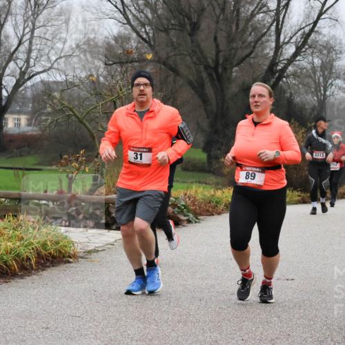 08.12.2024 - St. Pauli X-Mass-Run No. 14 Strokosch-Dieckow http://msf.ph/oto/7502302 08.12.2024 09:53:17 Laufen 14, 31, 14, 89, 3313, 2758, 3077, 3311 meine-sportfotos.de