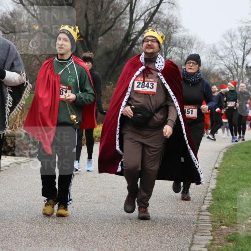 08.12.2024 - St. Pauli X-Mass-Run No. 14 Strokosch-Dieckow http://msf.ph/oto/7502677 08.12.2024 09:55:48 Laufen 2888, 14, 61, 14, 2843, 51, 1153 meine-sportfotos.de