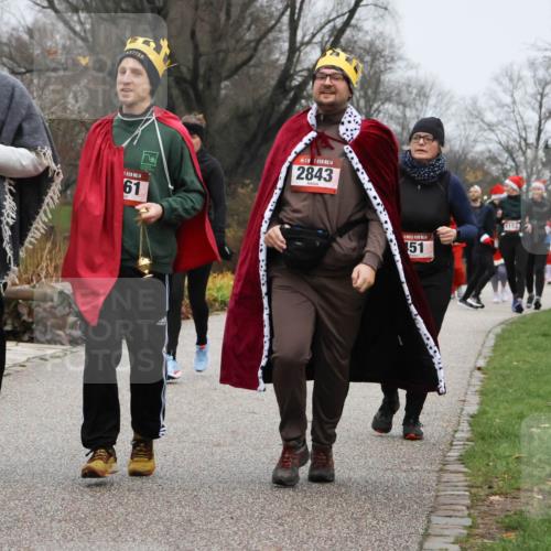 08.12.2024 - St. Pauli X-Mass-Run No. 14 Strokosch-Dieckow http://msf.ph/oto/7502680 08.12.2024 09:55:48 Laufen 2888, 14, 61, 14, 2843, 51, 1153 meine-sportfotos.de