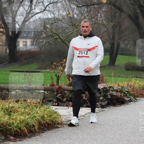 08.12.2024 - St. Pauli X-Mass-Run No. 14 Strokosch-Dieckow http://msf.ph/oto/7503112 08.12.2024 09:59:20 Laufen 14, 2512, 280 meine-sportfotos.de