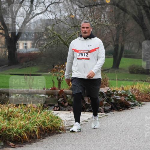 08.12.2024 - St. Pauli X-Mass-Run No. 14 Strokosch-Dieckow http://msf.ph/oto/7503114 08.12.2024 09:59:20 Laufen 14, 2512, 2806 meine-sportfotos.de