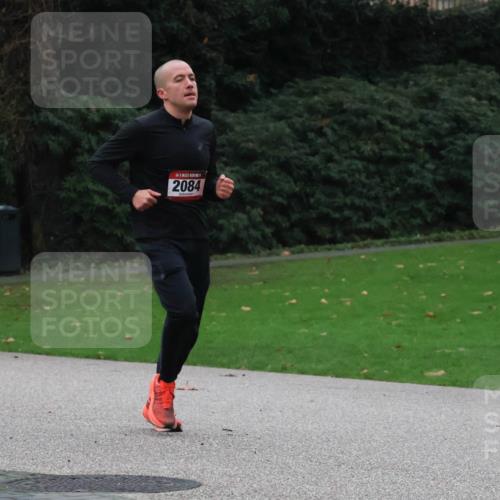 08.12.2024 - St. Pauli X-Mass-Run No. 14 Strokosch-Dieckow http://msf.ph/oto/7504540 08.12.2024 09:37:26 Laufen 2084 meine-sportfotos.de