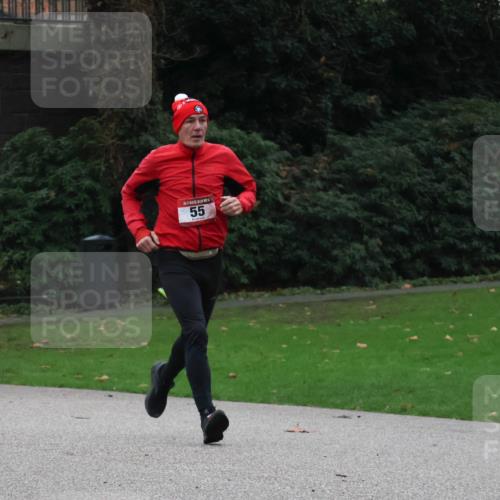 08.12.2024 - St. Pauli X-Mass-Run No. 14 Strokosch-Dieckow http://msf.ph/oto/7505136 08.12.2024 09:39:29 Laufen 55 meine-sportfotos.de