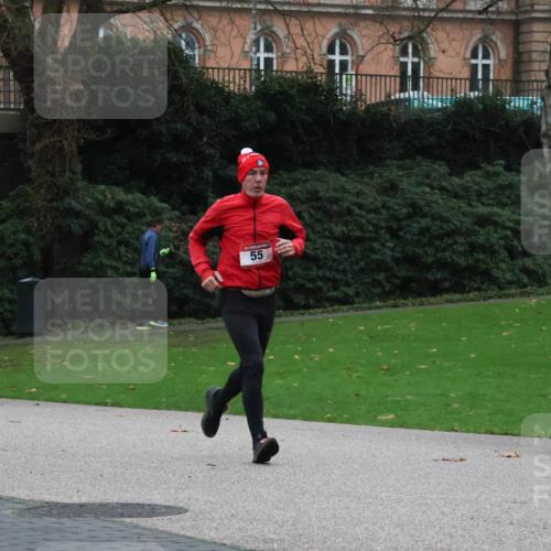 08.12.2024 - St. Pauli X-Mass-Run No. 14 Strokosch-Dieckow http://msf.ph/oto/7505141 08.12.2024 09:39:29 Laufen  meine-sportfotos.de