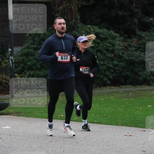 08.12.2024 - St. Pauli X-Mass-Run No. 14 Strokosch-Dieckow http://msf.ph/oto/7505298 08.12.2024 09:39:54 Laufen 34, 1534, 832, 2934 meine-sportfotos.de