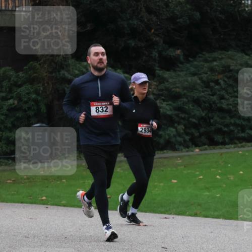 08.12.2024 - St. Pauli X-Mass-Run No. 14 Strokosch-Dieckow http://msf.ph/oto/7505300 08.12.2024 09:39:54 Laufen 832, 2934 meine-sportfotos.de