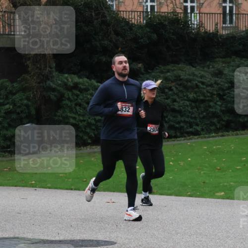 08.12.2024 - St. Pauli X-Mass-Run No. 14 Strokosch-Dieckow http://msf.ph/oto/7505303 08.12.2024 09:39:55 Laufen 1534, 832, 2934 meine-sportfotos.de