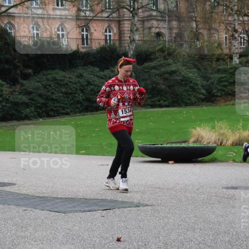 08.12.2024 - St. Pauli X-Mass-Run No. 14 Strokosch-Dieckow http://msf.ph/oto/7505319 08.12.2024 09:39:57 Laufen 1534, 293 meine-sportfotos.de