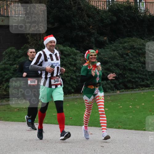 08.12.2024 - St. Pauli X-Mass-Run No. 14 Strokosch-Dieckow http://msf.ph/oto/7505351 08.12.2024 09:40:04 Laufen 738, 11, 989, 345 meine-sportfotos.de