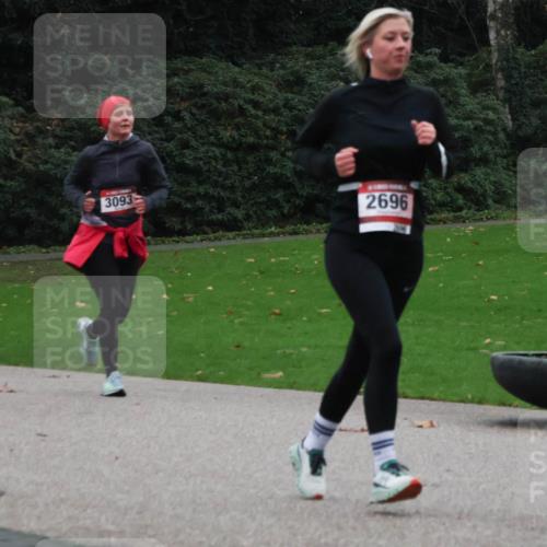 08.12.2024 - St. Pauli X-Mass-Run No. 14 Strokosch-Dieckow http://msf.ph/oto/7505608 08.12.2024 09:40:38 Laufen 004, 3093, 2696 meine-sportfotos.de