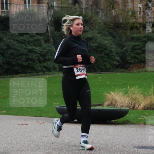 08.12.2024 - St. Pauli X-Mass-Run No. 14 Strokosch-Dieckow http://msf.ph/oto/7505613 08.12.2024 09:40:38 Laufen 6093, 2696 meine-sportfotos.de