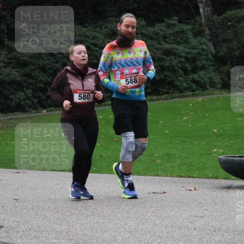 08.12.2024 - St. Pauli X-Mass-Run No. 14 Strokosch-Dieckow http://msf.ph/oto/7505753 08.12.2024 09:41:02 Laufen 698, 580, 588 meine-sportfotos.de
