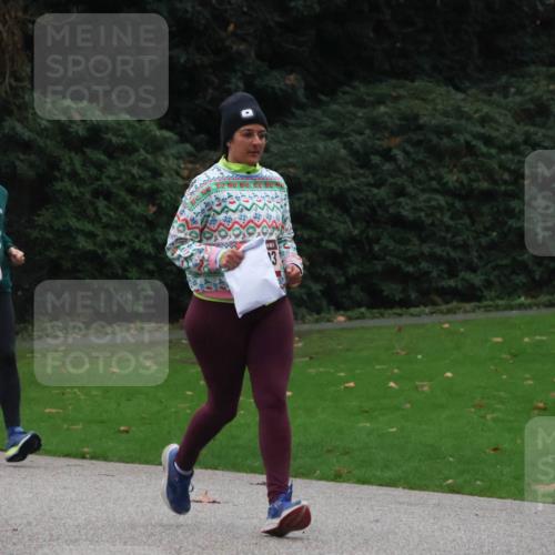 08.12.2024 - St. Pauli X-Mass-Run No. 14 Strokosch-Dieckow http://msf.ph/oto/7505822 08.12.2024 09:41:10 Laufen 750 meine-sportfotos.de