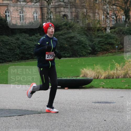 08.12.2024 - St. Pauli X-Mass-Run No. 14 Strokosch-Dieckow http://msf.ph/oto/7505905 08.12.2024 09:41:24 Laufen 2759 meine-sportfotos.de