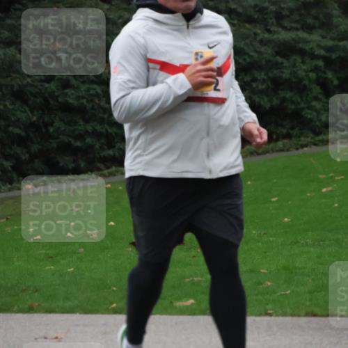 08.12.2024 - St. Pauli X-Mass-Run No. 14 Strokosch-Dieckow http://msf.ph/oto/7507275 08.12.2024 09:44:44 Laufen  meine-sportfotos.de