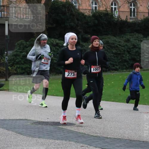 08.12.2024 - St. Pauli X-Mass-Run No. 14 Strokosch-Dieckow http://msf.ph/oto/7507445 08.12.2024 09:45:19 Laufen 16, 513, 273, 1007 meine-sportfotos.de