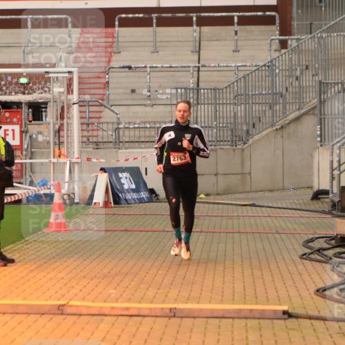 08.12.2024 - St. Pauli X-Mass-Run No. 14 Kathrin Stürmer Photography http://msf.ph/oto/7520138 08.12.2024 09:51:49 Ziel 918, 2763 meine-sportfotos.de