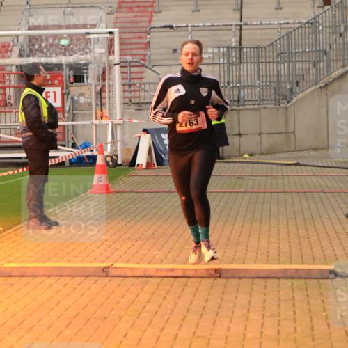 08.12.2024 - St. Pauli X-Mass-Run No. 14 Kathrin Stürmer Photography http://msf.ph/oto/7520189 08.12.2024 09:51:50 Ziel 918, 2763 meine-sportfotos.de