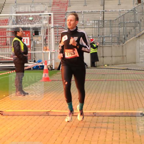 08.12.2024 - St. Pauli X-Mass-Run No. 14 Kathrin Stürmer Photography http://msf.ph/oto/7520204 08.12.2024 09:51:50 Ziel 918, 2763 meine-sportfotos.de