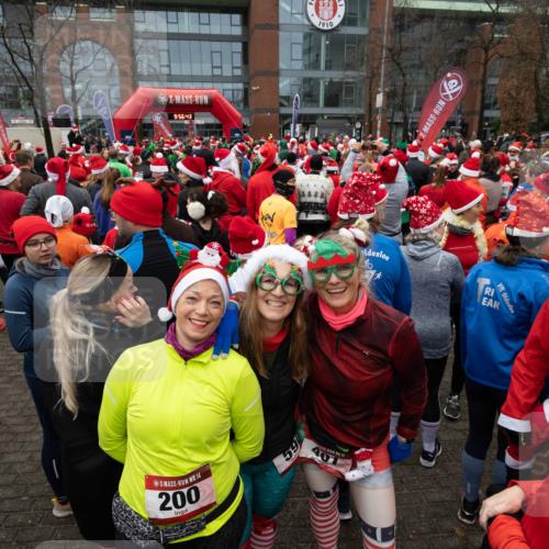 08.12.2024 - St. Pauli X-Mass-Run No. 14 Michael Strokosch http://msf.ph/oto/7520965 08.12.2024 09:56:39 Laufen 125, 9, 56, 43, 14, 200, 1910, 59, 14, 6 meine-sportfotos.de