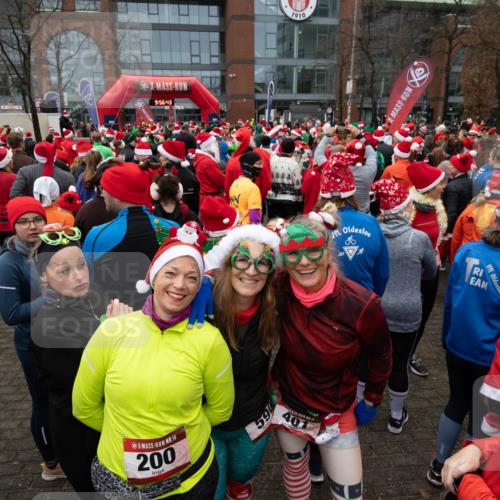 08.12.2024 - St. Pauli X-Mass-Run No. 14 Michael Strokosch http://msf.ph/oto/7520974 08.12.2024 09:56:39 Laufen 1253, 9, 56, 43, 14, 200, 590, 14, 401, 1910 meine-sportfotos.de