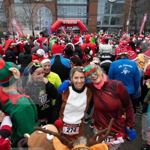 08.12.2024 - St. Pauli X-Mass-Run No. 14 Michael Strokosch http://msf.ph/oto/7520999 08.12.2024 09:57:44 Laufen 22, 9, 57, 48, 1910, 14, 274, 5, 14, 590 meine-sportfotos.de