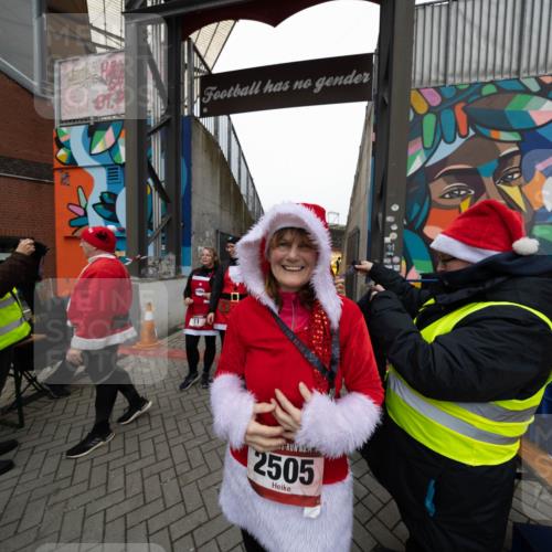 08.12.2024 - St. Pauli X-Mass-Run No. 14 Michael Strokosch http://msf.ph/oto/7521022 08.12.2024 10:08:02 Laufen 11, 14, 2505 meine-sportfotos.de