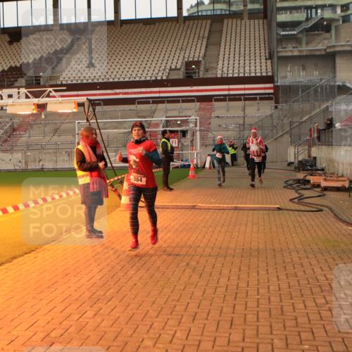 08.12.2024 - St. Pauli X-Mass-Run No. 14 Kathrin Stürmer Photography http://msf.ph/oto/7521783 08.12.2024 09:56:48 Ziel 364, 384, 420, 1741, 1754, 2956, 3022, 3139 meine-sportfotos.de