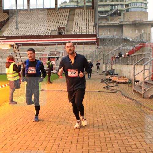 08.12.2024 - St. Pauli X-Mass-Run No. 14 Kathrin Stürmer Photography http://msf.ph/oto/7522831 08.12.2024 09:58:22 Ziel 49, 55, 802, 832, 880, 1105, 1119, 1864, 2428, 3109 meine-sportfotos.de