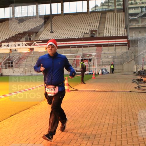 08.12.2024 - St. Pauli X-Mass-Run No. 14 Kathrin Stürmer Photography http://msf.ph/oto/7523965 08.12.2024 10:00:21 Ziel 484, 1393, 1725, 2760, 3170, 3172 meine-sportfotos.de