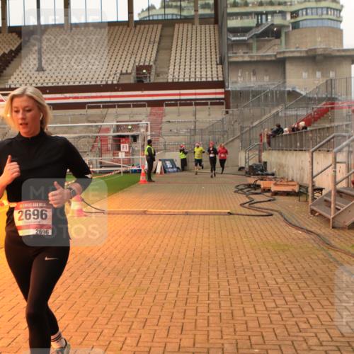 08.12.2024 - St. Pauli X-Mass-Run No. 14 Kathrin Stürmer Photography http://msf.ph/oto/7524265 08.12.2024 10:01:01 Ziel 410, 418, 512, 713, 1750, 2447, 2696 meine-sportfotos.de