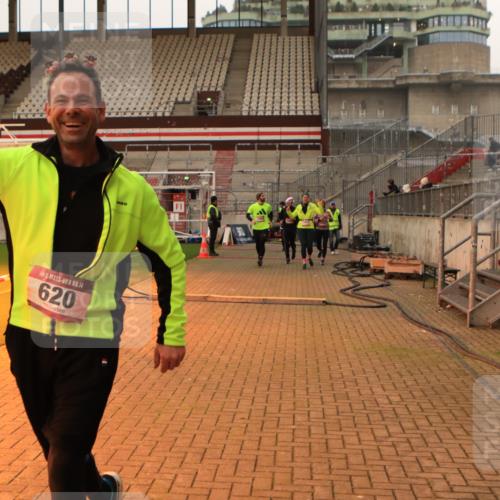 08.12.2024 - St. Pauli X-Mass-Run No. 14 Kathrin Stürmer Photography http://msf.ph/oto/7524838 08.12.2024 10:05:05 Ziel 24, 273, 312, 620, 1959, 2165, 2889, 2890, 2903, 2904, 3316, 3339 meine-sportfotos.de